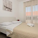 Lägenhet Luxury Golden Dreams