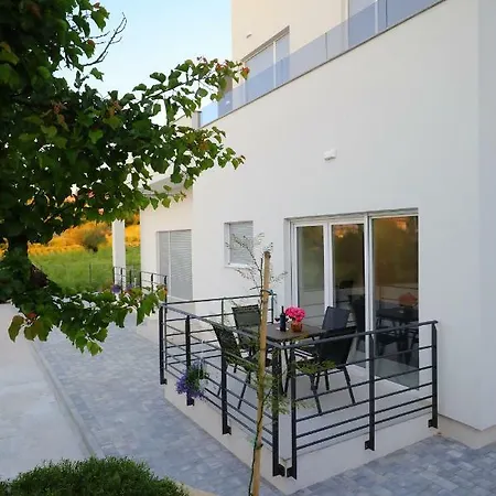 Luxury Golden Dreams Apartmán
