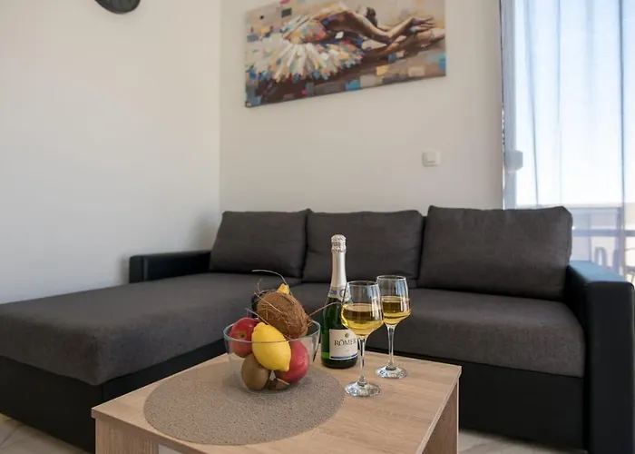 Apartment Luxury Golden Dreams