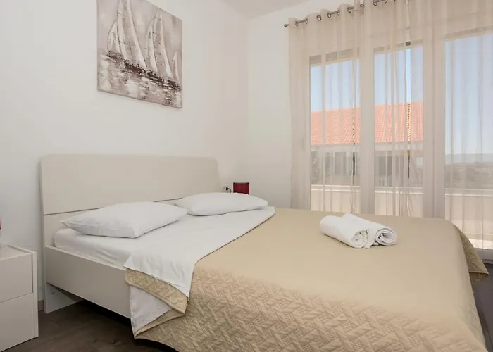 Apartment Luxury Golden Dreams