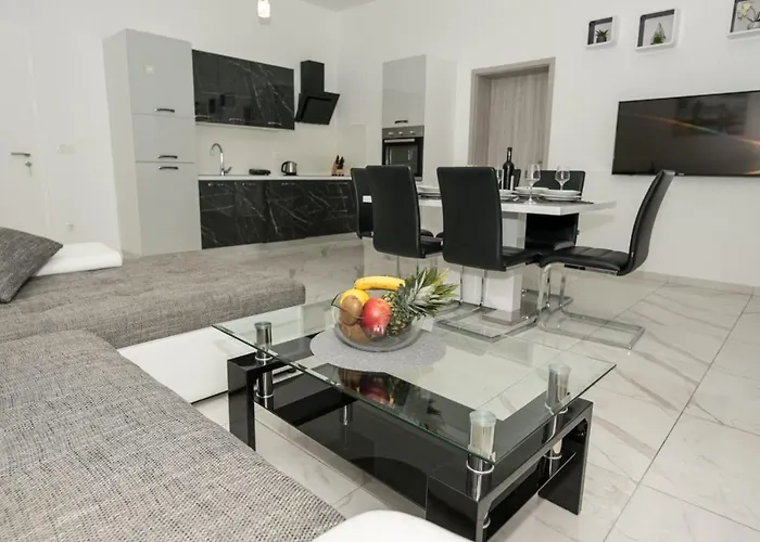 Luxury Golden Dreams