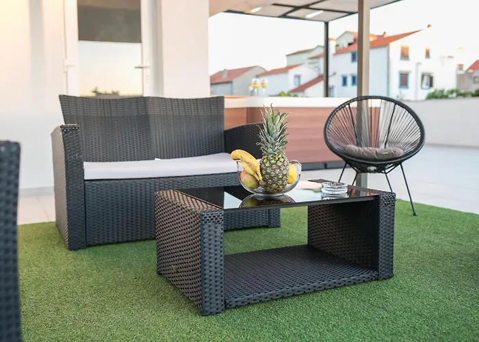 Apartment Luxury Golden Dreams